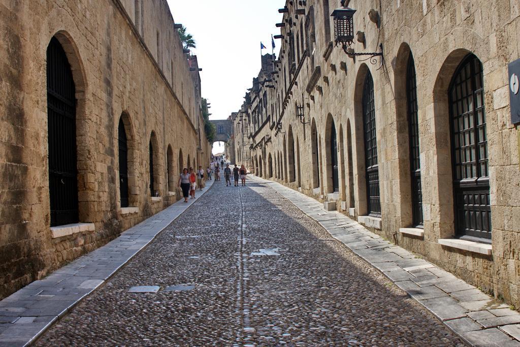 Unique Apartment In The Heart Of The City Rhodes City Eksteriør bilde